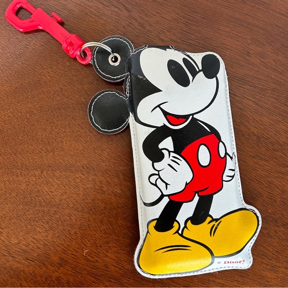DISNEY Mickey Mouse Eye Glasses Case with Belt/Backpack Hook - Picture 2 of 6